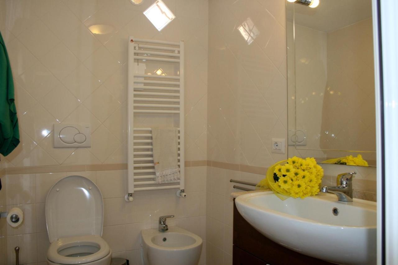 罗马Attico Con Terrazza Santa Cecilia公寓 外观 照片