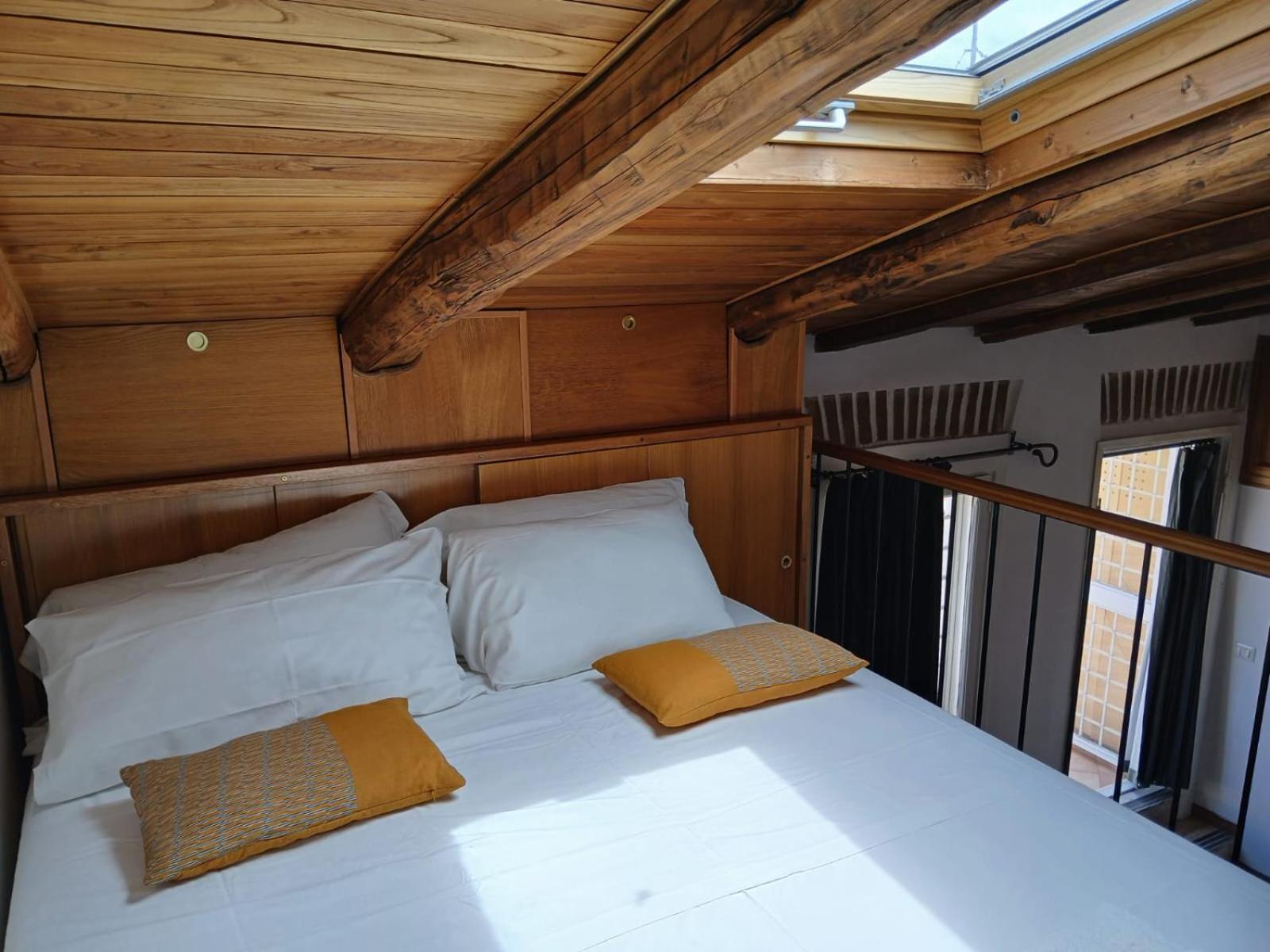 罗马Attico Con Terrazza Santa Cecilia公寓 外观 照片